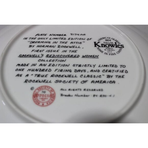 Collectible Knowles Plate "Dreaming in the Attic" Norman Rockwell, 1981 - Picture 6 of 8